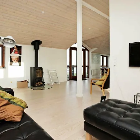 Three-bedroom Holiday In Otterup 8